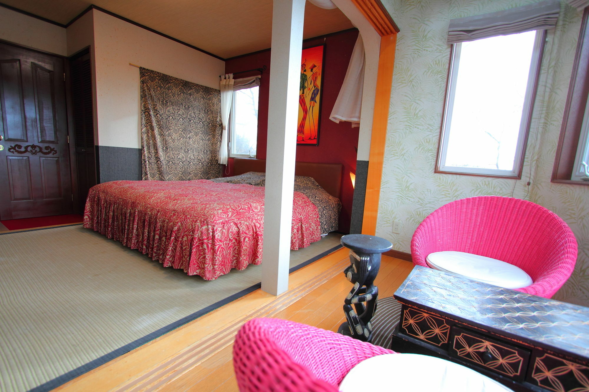 Scotch Court Hotel Насу Екстериор снимка